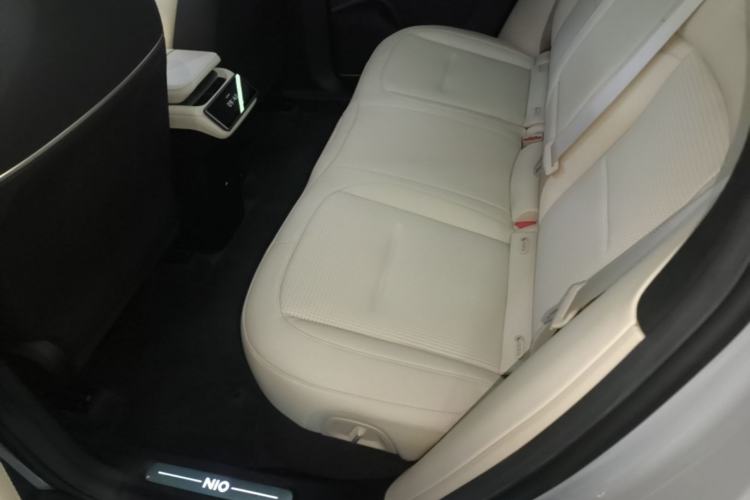 Used Nio ES6 2024 75 kWh Left Rear Seat