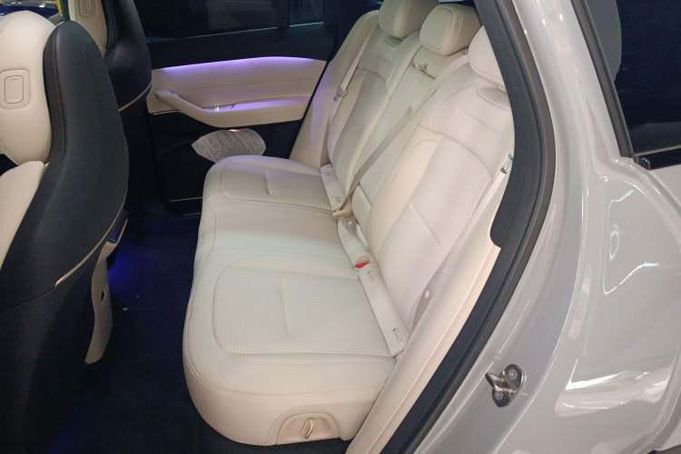 Used Nio ES6 2024 75 kWh Left Rear Seat