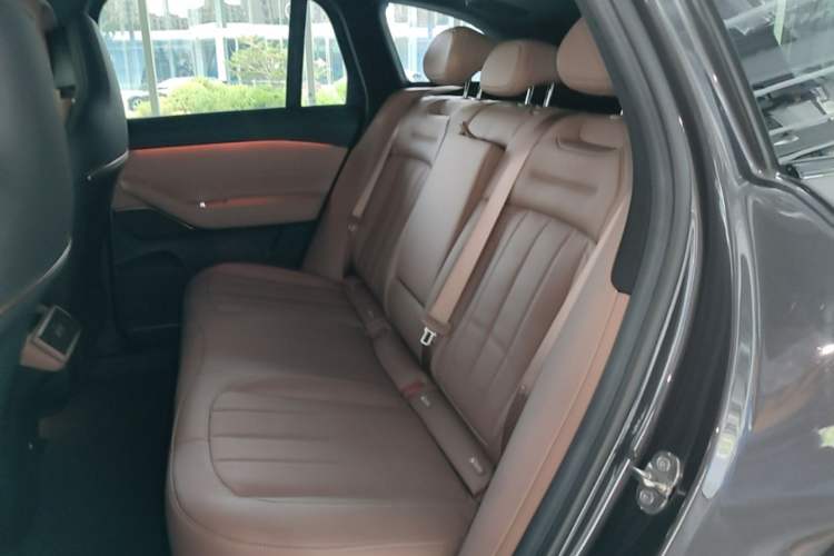 Used Nio ES6 2024 75 kWh Left Rear Seat