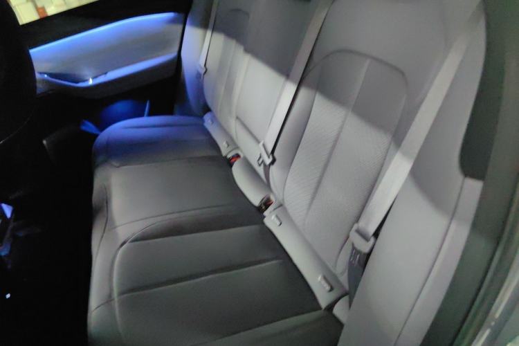 Used Nio ES6 2024 75 kWh Left Rear Seat