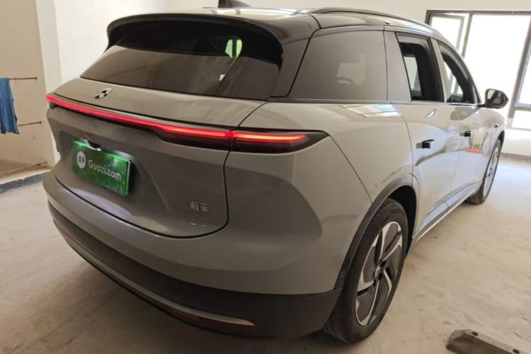 Used Nio ES6 2024 75 kWh Rear Right 45 Deg