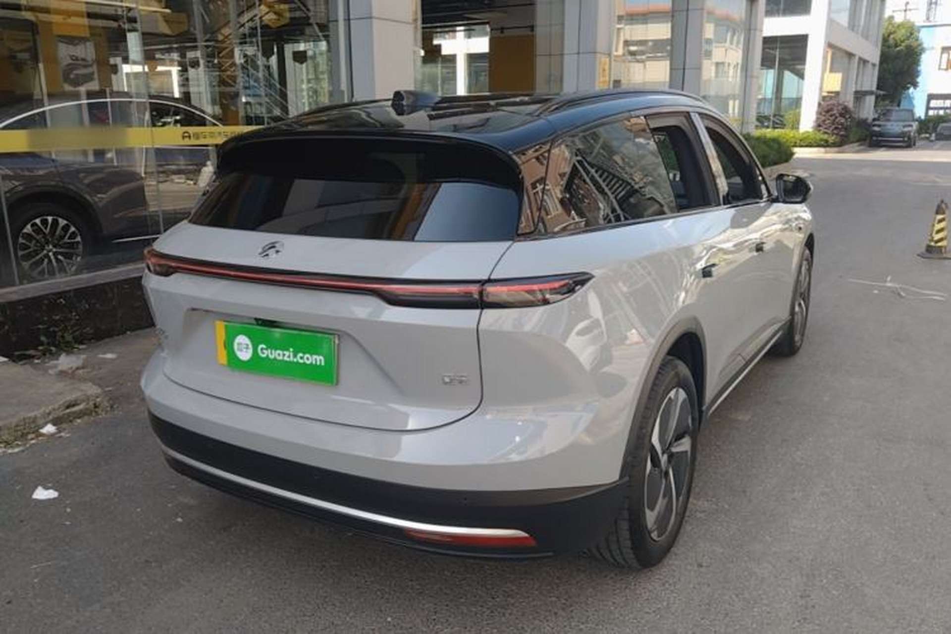 Used Nio ES6 2024 75 kWh Rear Right 45 Deg