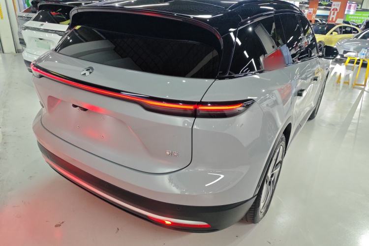 Used Nio ES6 2024 75 kWh Rear Right 45 Deg