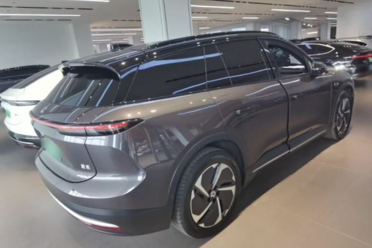 Used Nio ES6 2024 75 kWh Rear Right 45 Deg