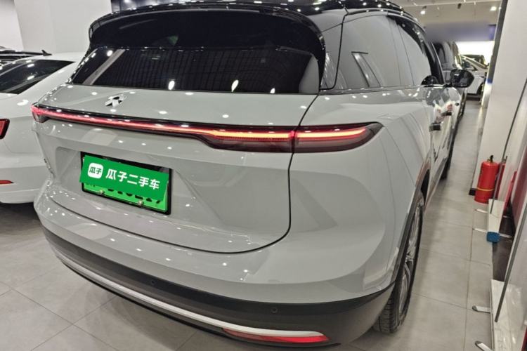 Used Nio ES6 2024 75 kWh Rear Right 45 Deg