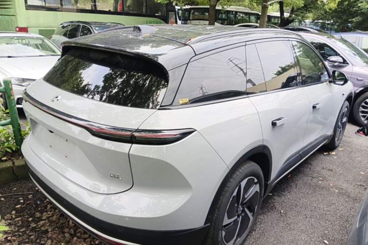 Used Nio ES6 2024 75 kWh Rear Right 45 Deg