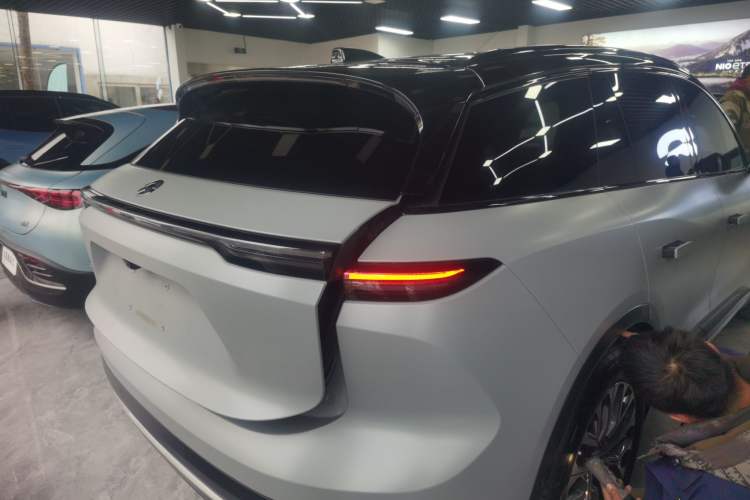 Used Nio ES6 2024 75 kWh Rear Right 45 Deg