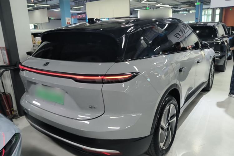 Used Nio ES6 2024 75 kWh Rear Right 45 Deg