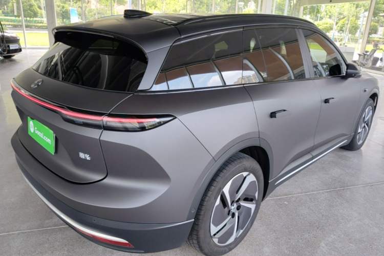 Used Nio ES6 2024 75 kWh Rear Right 45 Deg