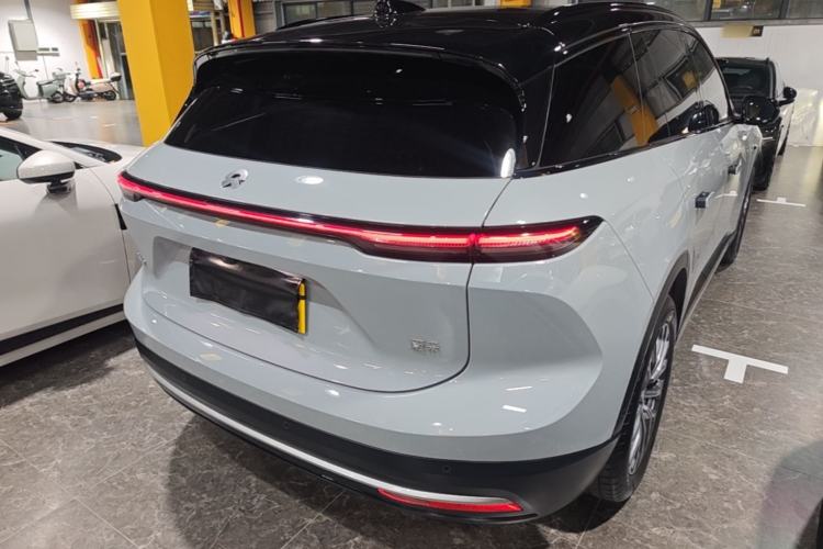Used Nio ES6 2024 75 kWh Rear Right 45 Deg