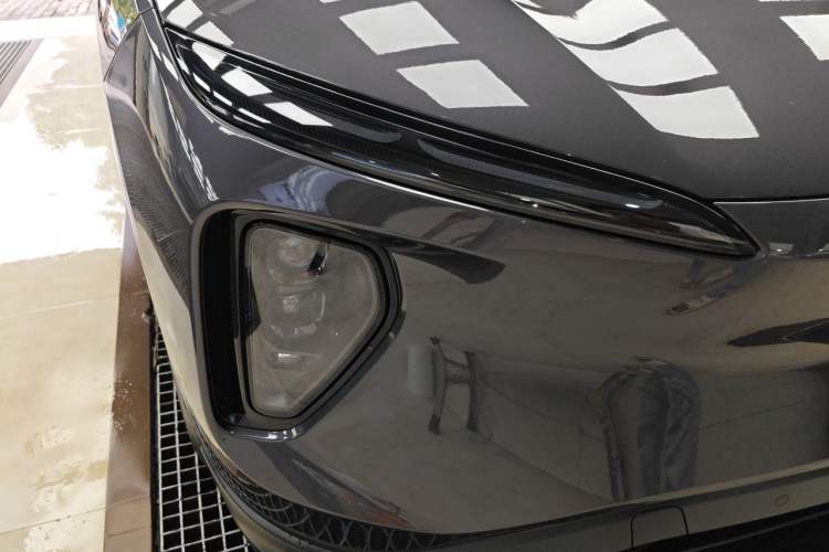 Used Nio ES6 2024 75 kWh Right Front Headlight