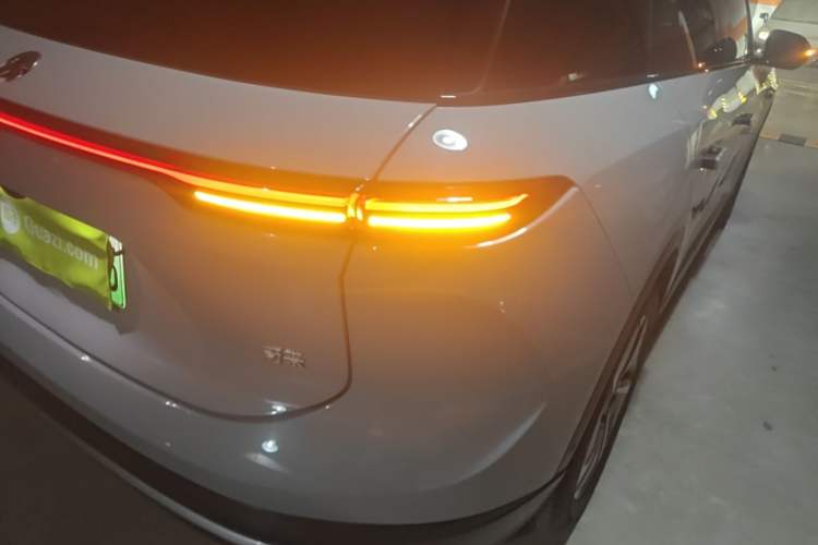 Used Nio ES6 2024 75 kWh Right Rear Taillight