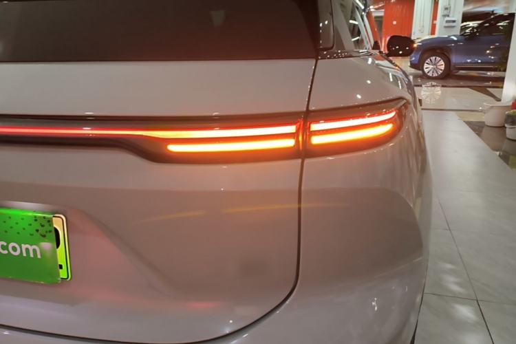 Used Nio ES6 2024 75 kWh Right Rear Taillight