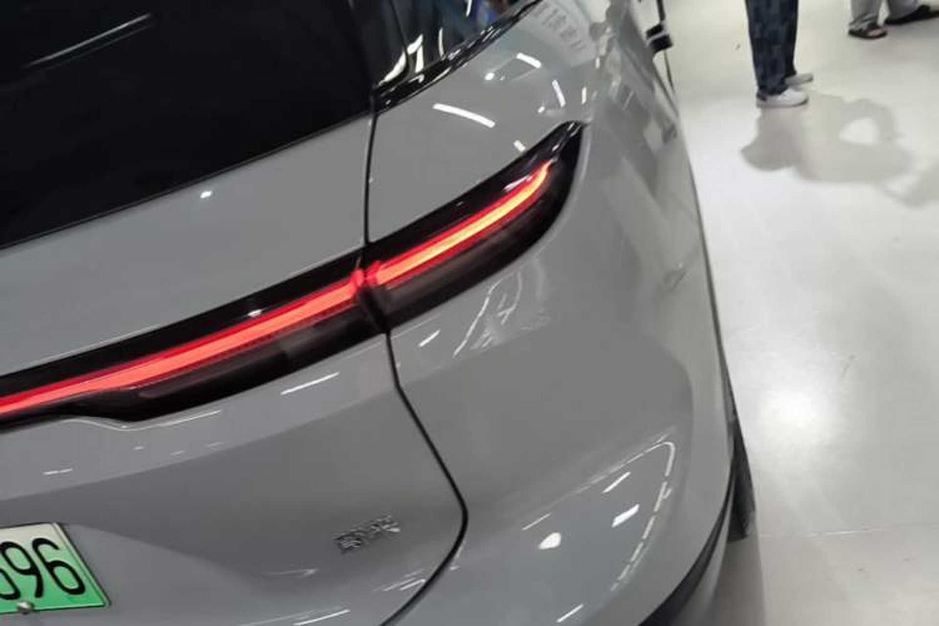 Used Nio ES6 2024 75 kWh Right Rear Taillight