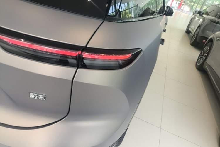 Used Nio ES6 2024 75 kWh Right Rear Taillight