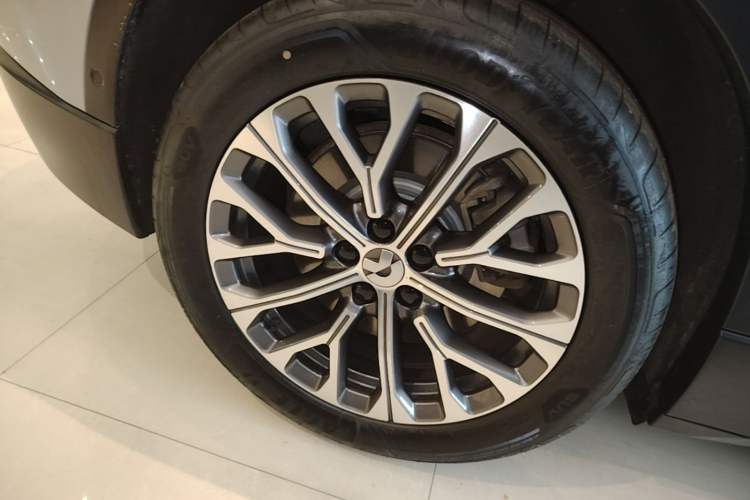 Used Nio ES6 2024 100kWh Right Rear Wheel Hub
