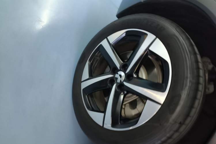 Used Nio ES6 2024 75 kWh Right Rear Wheel Hub
