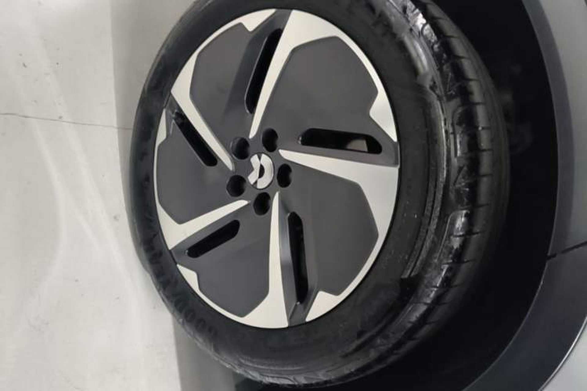 Used Nio ES6 2024 75 kWh Right Rear Wheel Hub