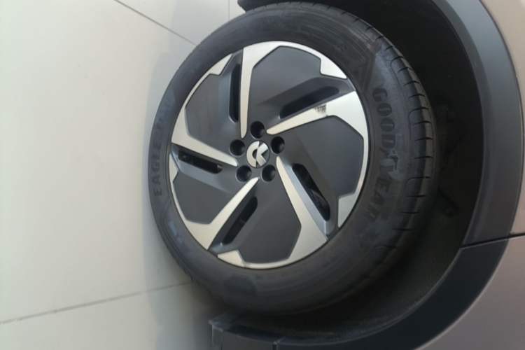 Used Nio ES6 2024 75 kWh Right Rear Wheel Hub