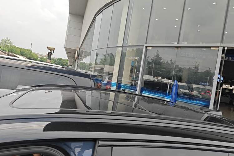 Used Nio ES6 2024 75 kWh Roof
