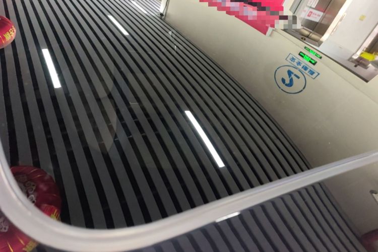 Used Nio ES6 2024 75 kWh Roof