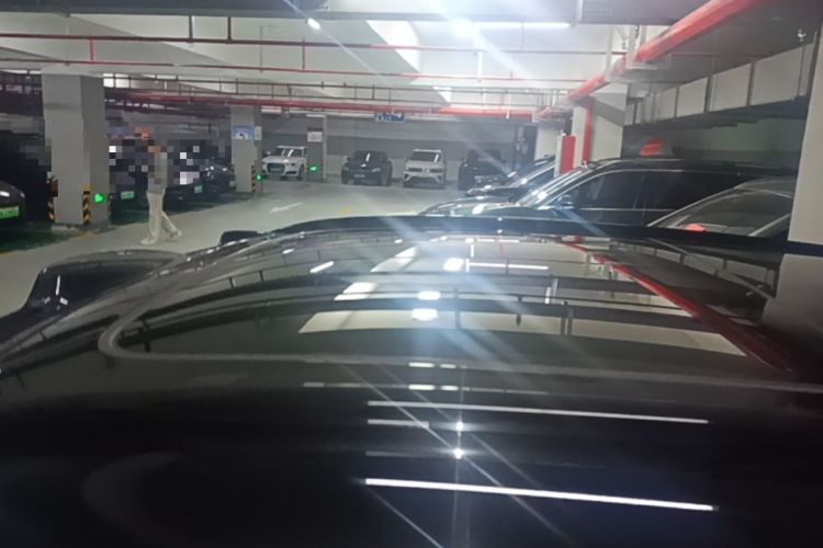 Used Nio ES6 2024 75 kWh Roof
