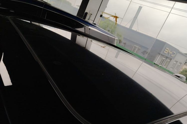 Used Nio ES6 2024 75 kWh Roof