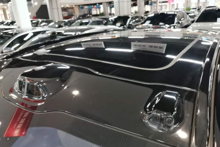 Used Nio ES6 2024 75 kWh Roof