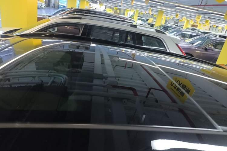 Used Nio ES6 2024 75 kWh Roof