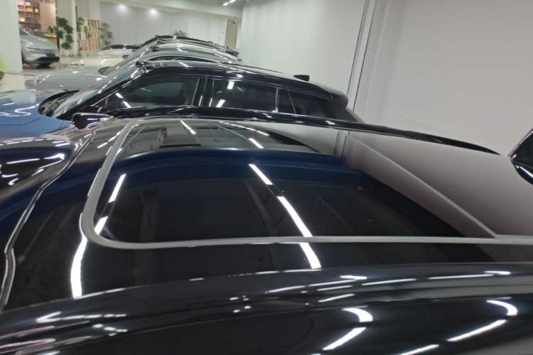 Used Nio ES6 2024 75 kWh Roof