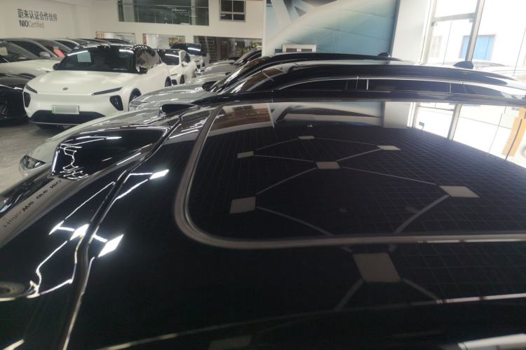 Used Nio ES6 2024 75 kWh Roof