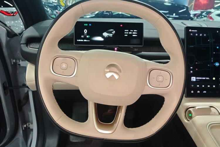 Used Nio ES6 2024 75 kWh Steering Wheel