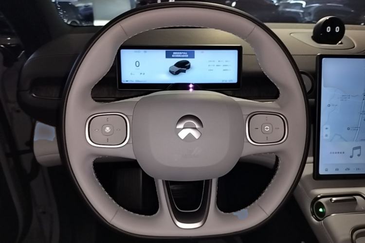 Used Nio ES6 2024 75 kWh Steering Wheel