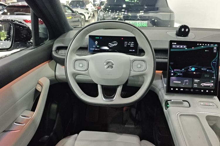 Used Nio ES6 2024 75 kWh Steering Wheel