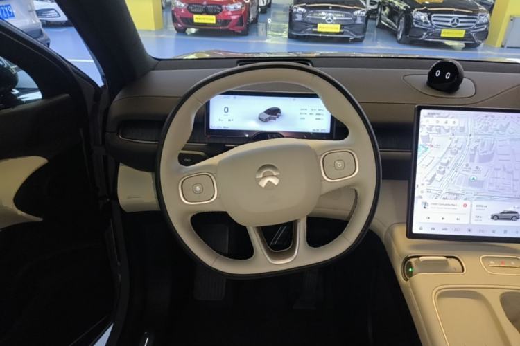 Used Nio ES6 2024 75 kWh Steering Wheel