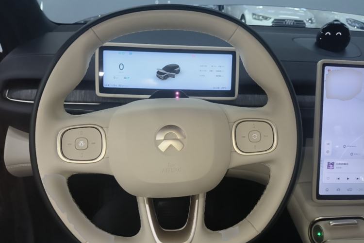 Used Nio ES6 2024 75 kWh Steering Wheel