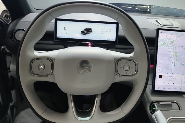 Used Nio ES6 2024 75 kWh Steering Wheel