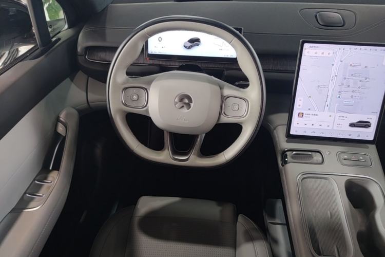 Used Nio ES6 2024 75 kWh Steering Wheel