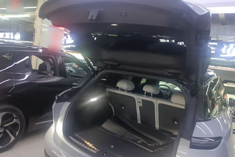 Used Nio ES6 2024 75 kWh Trunk
