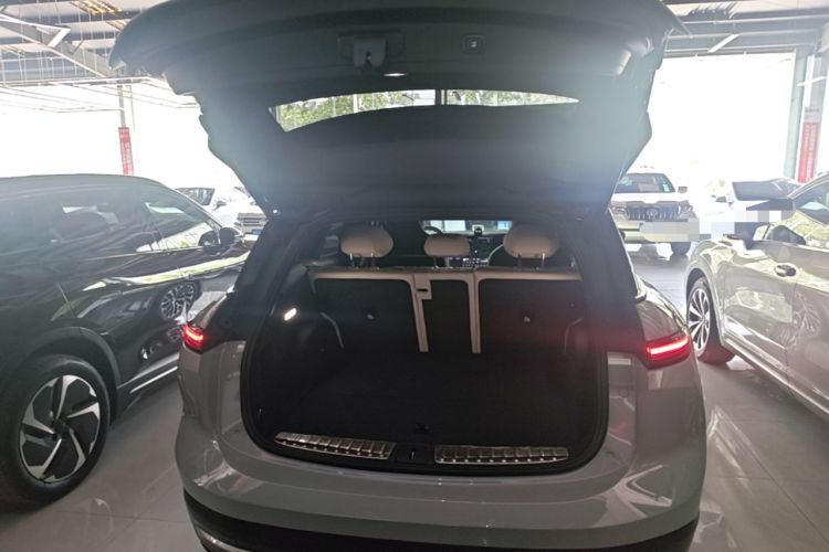 Used Nio ES6 2024 75 kWh Trunk
