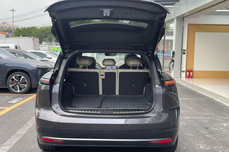 Used Nio ES6 2024 75 kWh Trunk