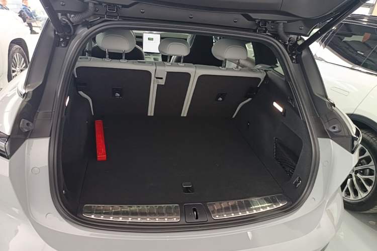 Used Nio ES6 2024 75 kWh Trunk