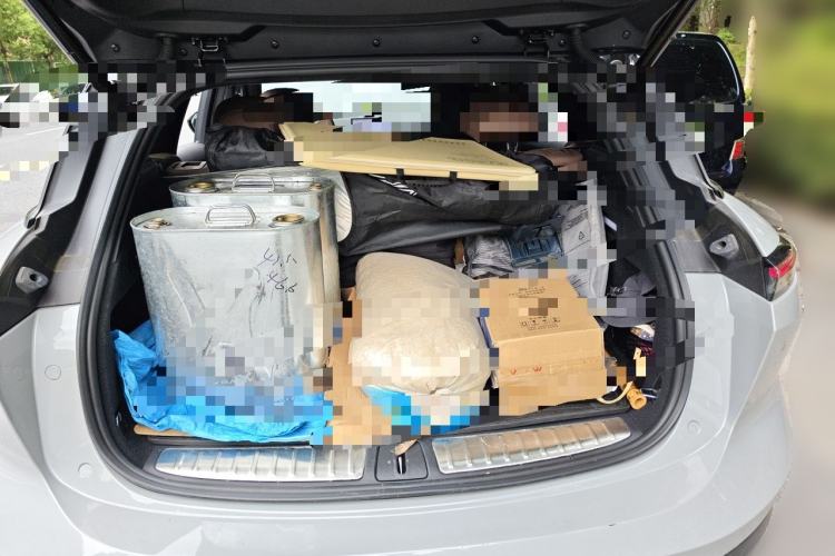 Used Nio ES6 2024 75 kWh Trunk