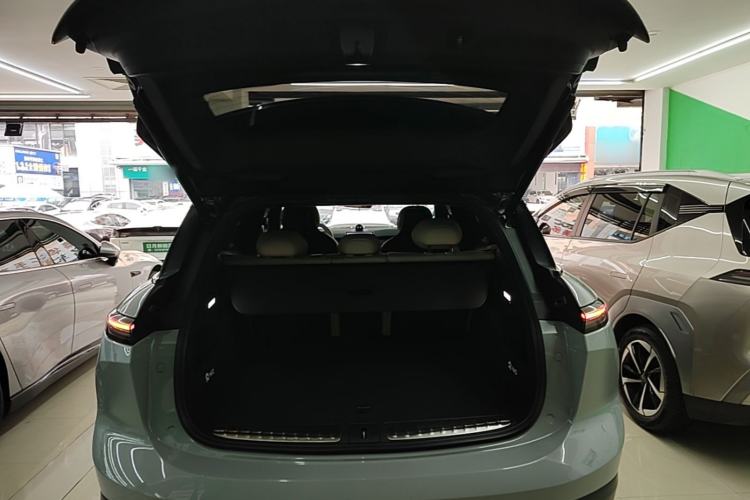 Used Nio ES6 2024 75 kWh Trunk