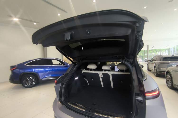 Used Nio ES6 2024 75 kWh Trunk
