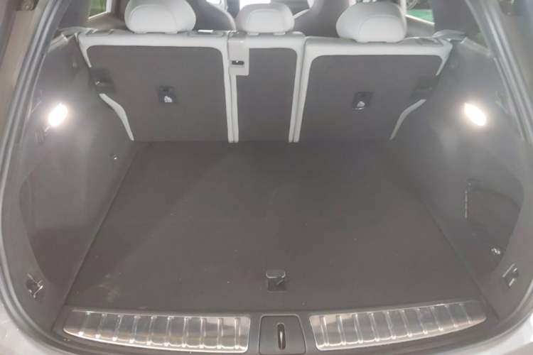 Used Nio ES6 2024 75 kWh Trunk