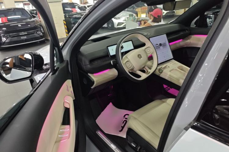 Used Nio ES6 2024 75 kWh Driver Seat