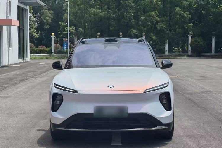 Used Nio ES6 2024 75 kWh Exterior 2