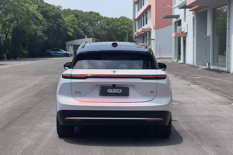 Used Nio ES6 2024 75 kWh Exterior 4