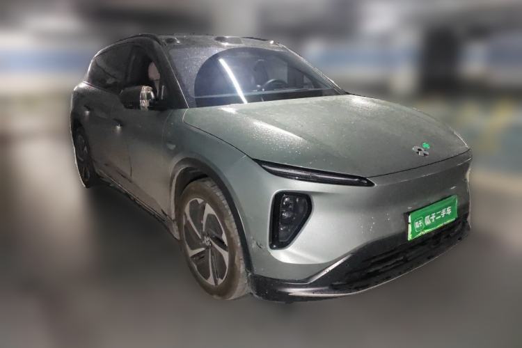 Used Nio ES6 2024 75 kWh Front Right 45 Deg